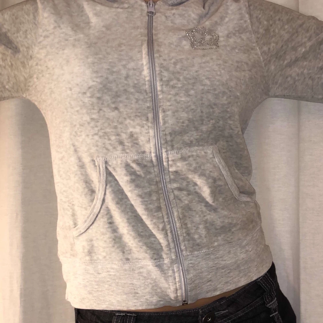 En kofta med sip upp.