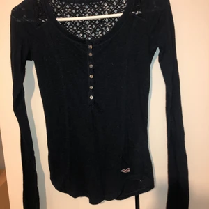 Hollister tröja  - Hollister tröja storlek xs, frakt tillkommer 