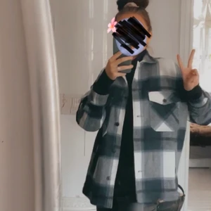 Zara jacka! - 250kr inkl frakt❤️