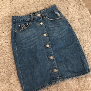 Kjol - Superfin kjol från bikbok. 160kr inklusive frakt✨