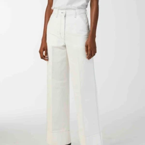  - helt nya byxor från svenska märket Arket. aldrig använda och lappar kvar