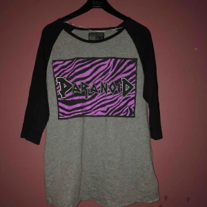  - Använts 1gång i perfekt skick storlek L/M🐍🌹