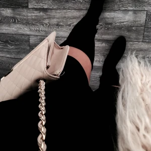  - Använt ett fåtal gånger, färg rosa💗 tar swich och vi delar på frakten 