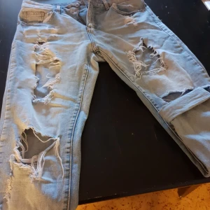  - Lexxury jeans, jättesnygga......köparen står för frakten 