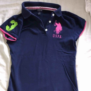  - Polo tröja från Ralph Lauren