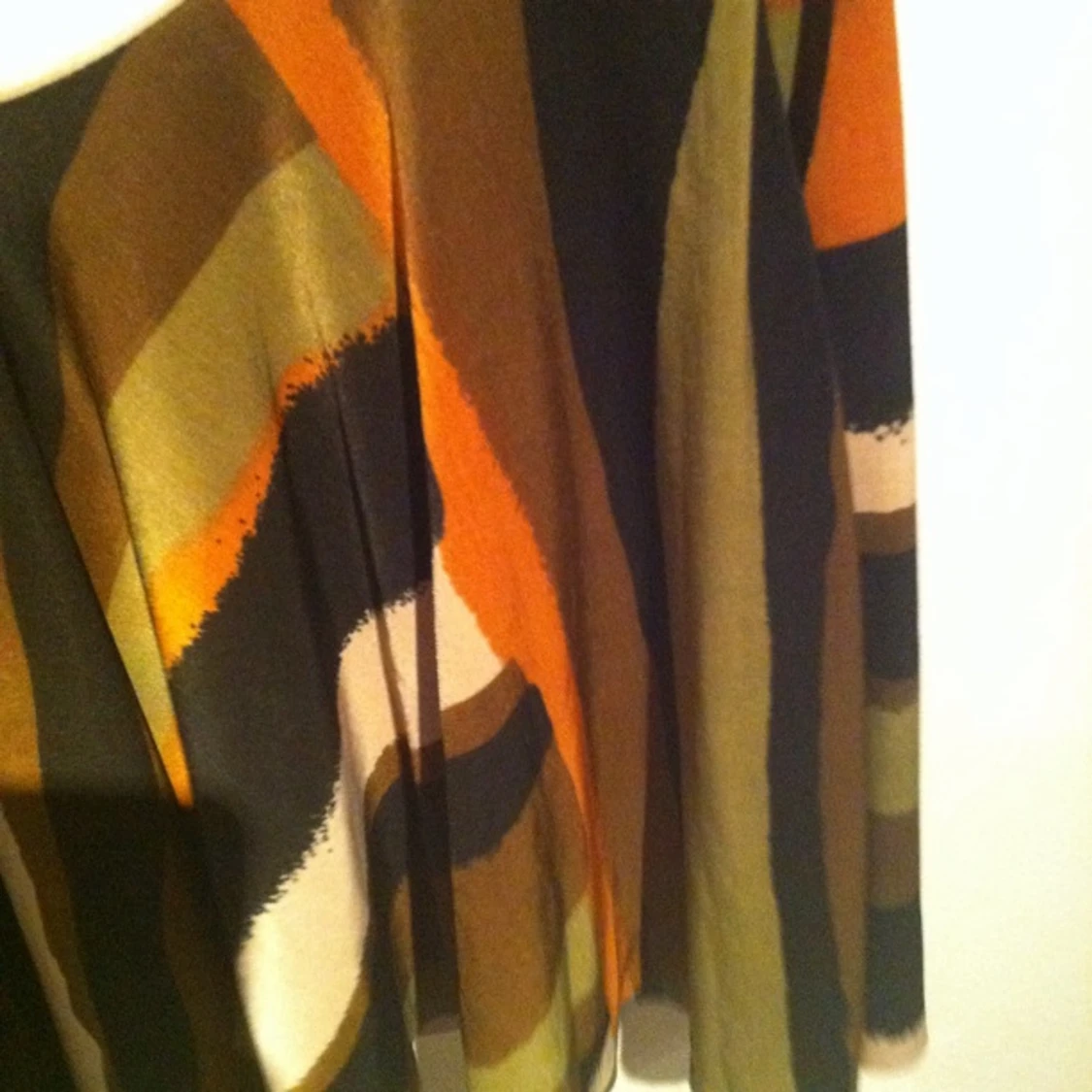 Snygg topp, ej använd - 1396993097