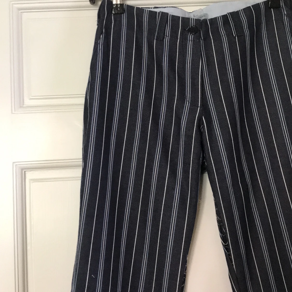 Randiga bootcut byxor  - 90