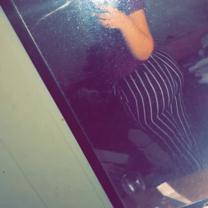 Kostymbyxor  - Säljer dessa kostymbyxor som ej passar mig längre, köpt på Shein och det är storlek L men skulle passa M också. Använd få tal gånger så använt i bra skick.