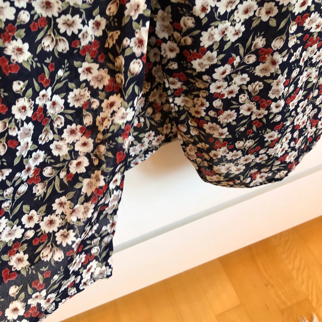 Blommig klänning - 91