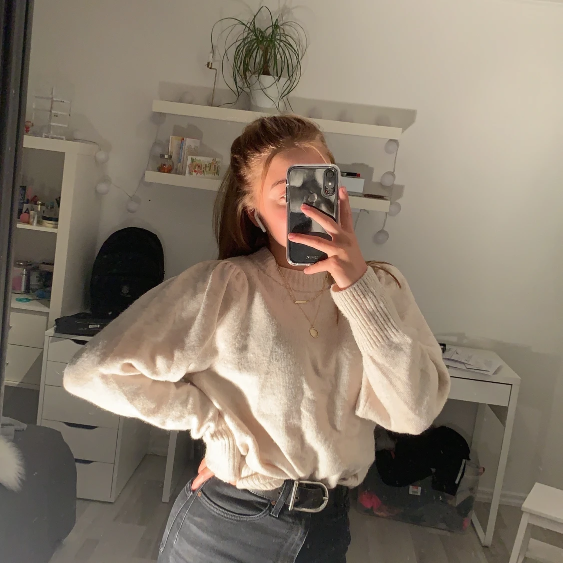 Ljusbeige tröja från H&M strl S