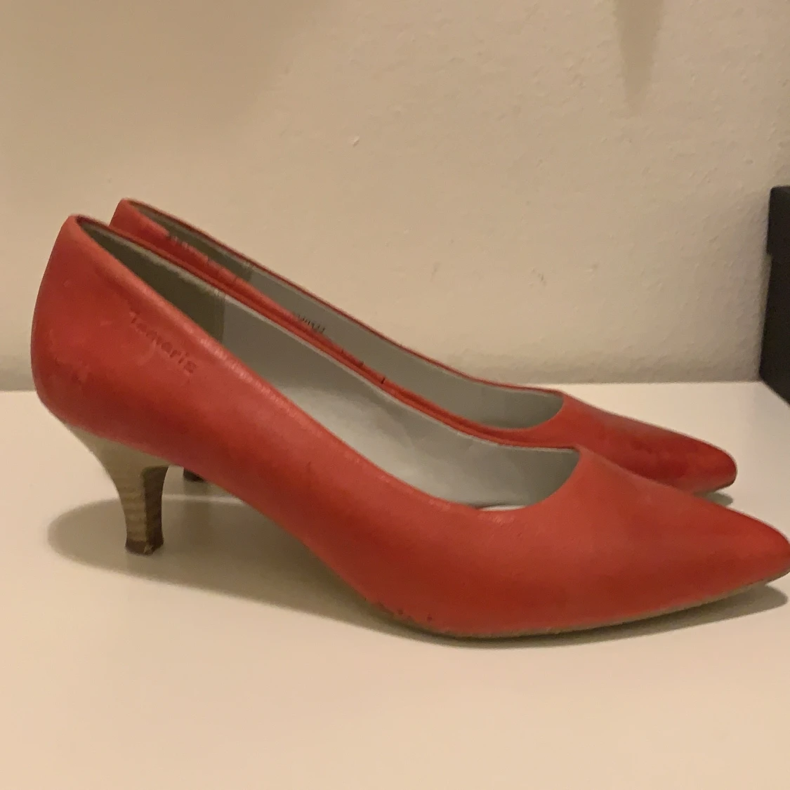 Red kitten heel pumps size 37 - 91