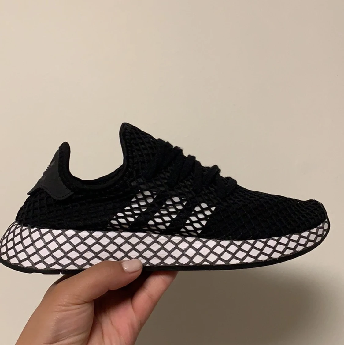 adidas Deerupt Runner