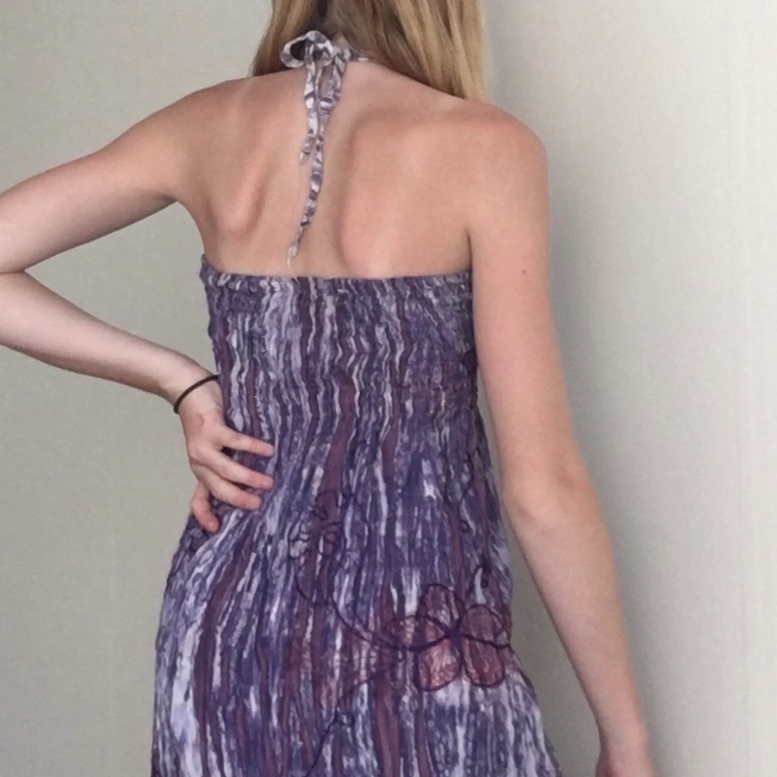 Lila klänning med sytt mönster 💜 - 90
