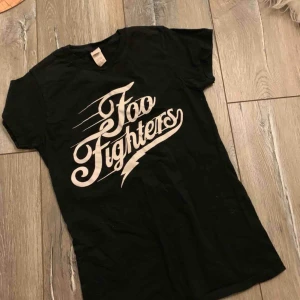  -  Relativt Liten i storleken. Använd en gång. Strl S