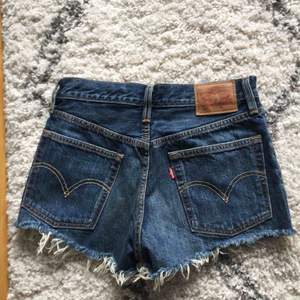 Levis jeans shorts 501