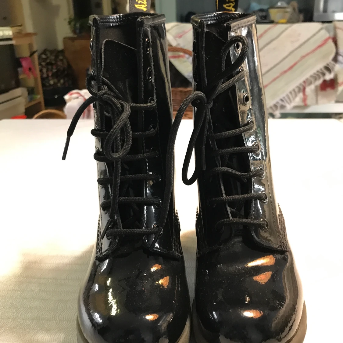 Doc Martens känga, lack, stl 36 - 90