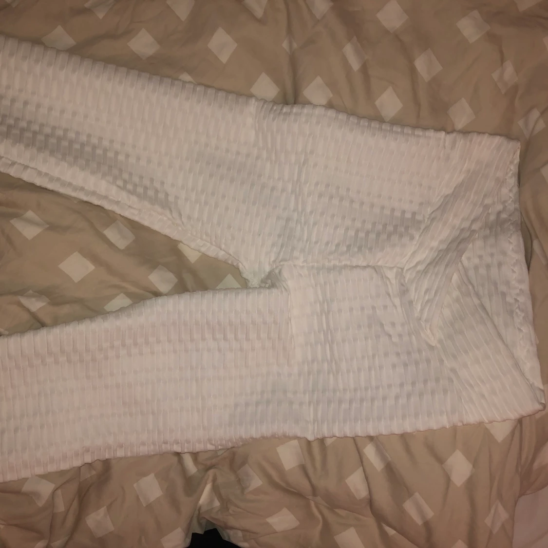 Vita trĂ€ningsbyxor stl xsđș