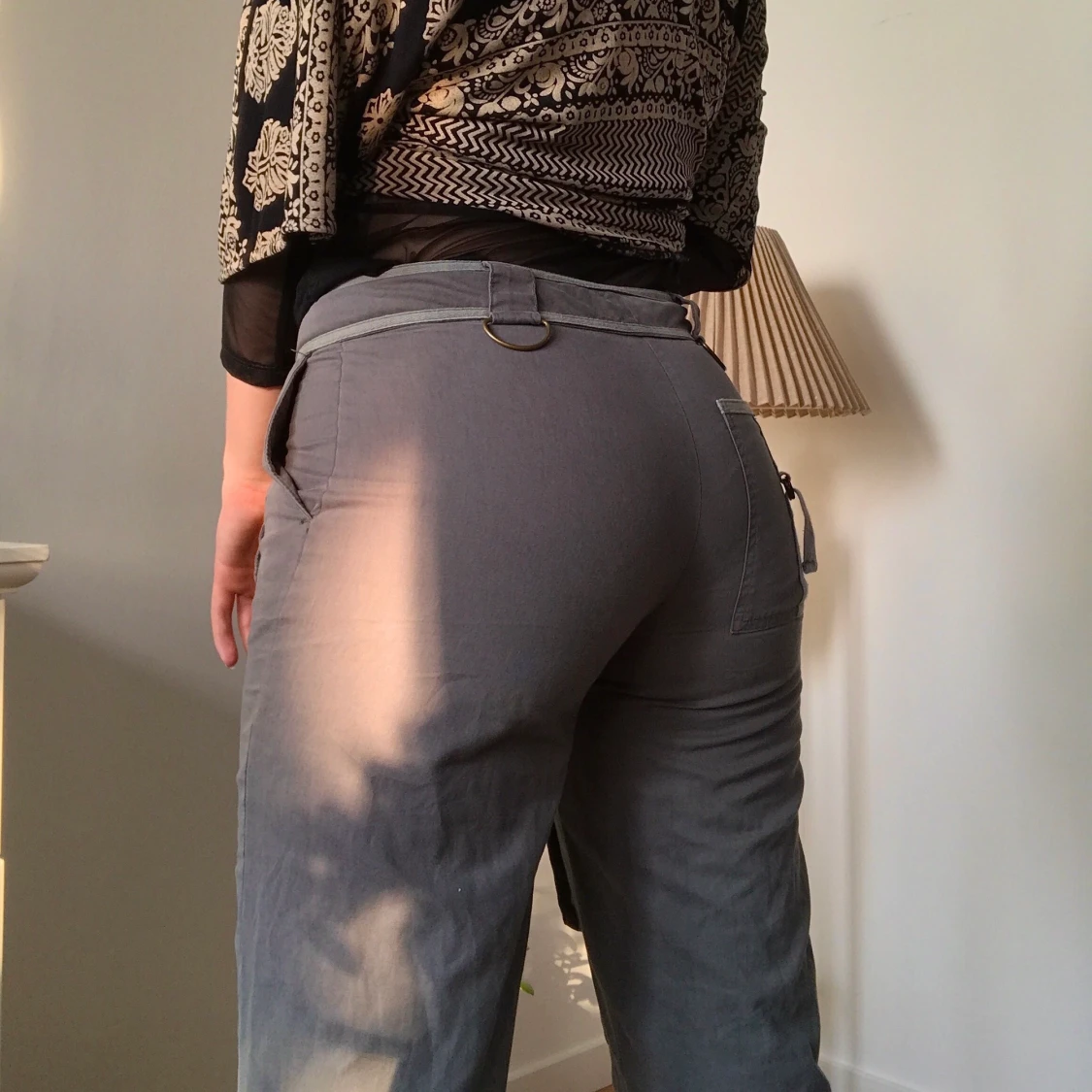 Gröna cargo byxor  - 90