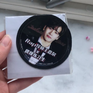 Jackson post its - Nya och limited jackson wang post its! Dem kommer från ett program han var med i (det kinesiska p101) och är super limited och är så fina!