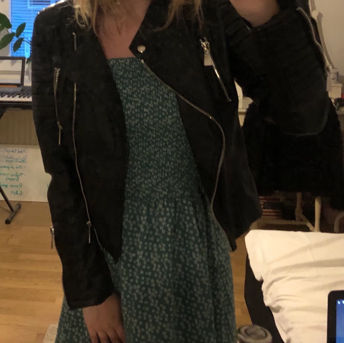 Jättesnygg skinnjacka! - 90