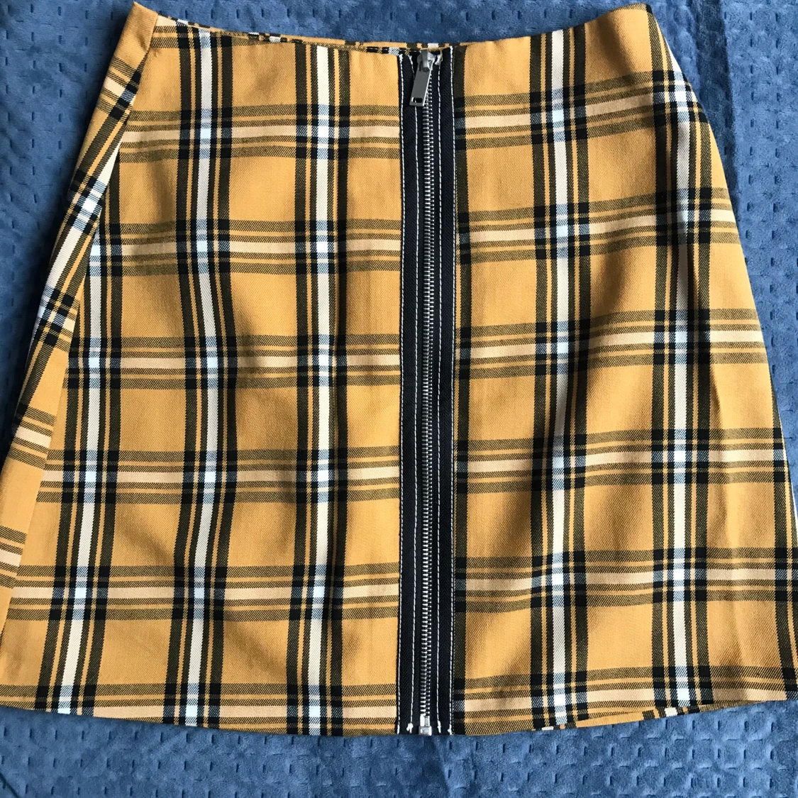 Stradivarius - gul rutig kjol - 91