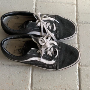 Vans skor - Super snygga skor från vans💗 knappt använda