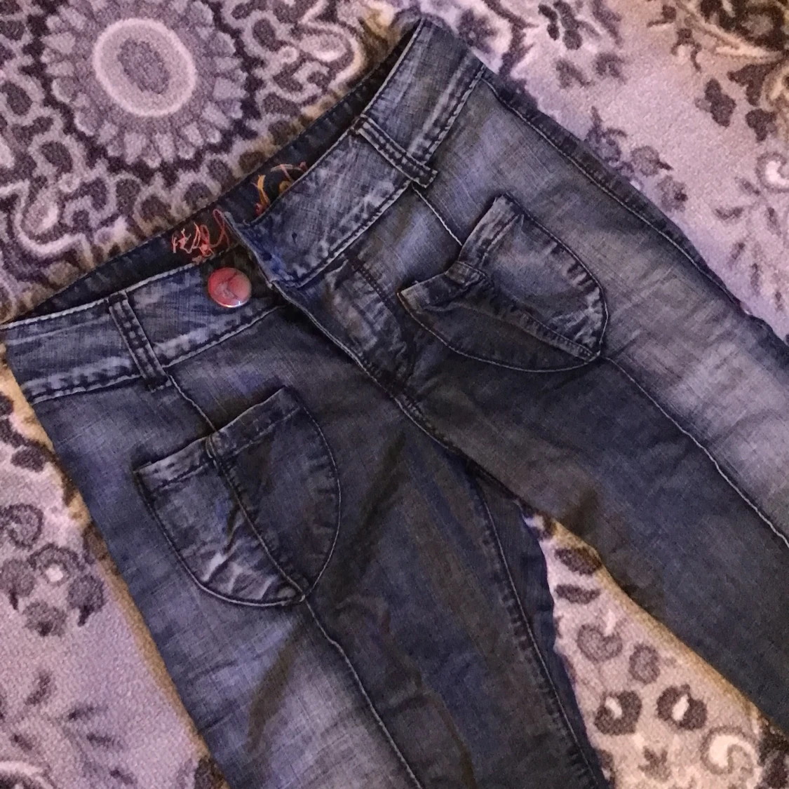 Back to front jeans - 90