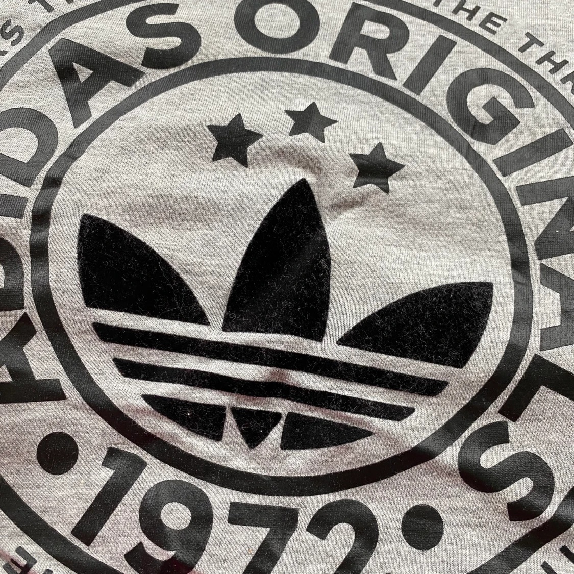 Adidas grått linne i stl 36! Endast använd 1 gång!  - 91