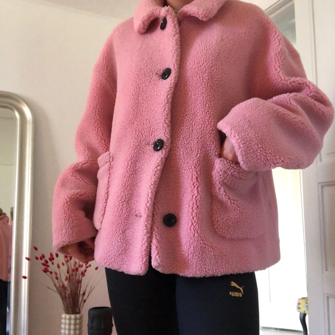 Rosa pälskappa - 90