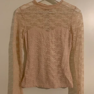 Tröja - xs - Tröja i storlek xs, 60kr + frakt! 