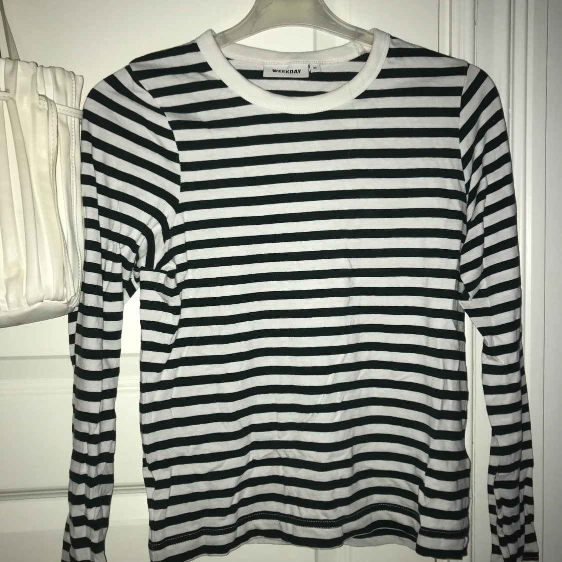 Vit-grön randig tröja fr Weekday