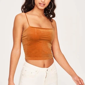 Super fin topp! - Orange topp i sammet från Gina Tricot🍂 