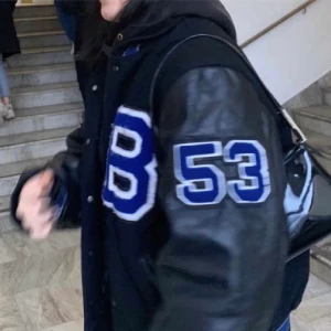 Varsity jacka - Intressekoll på min as coola varsity jacka ❤️ vintage, begagnad. Oversize/XL