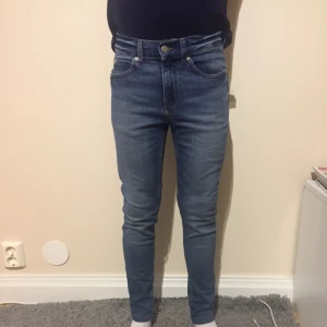  - Blå jeans 