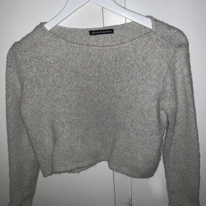 Stickad magtröja  - Stickad magtröja från brandy melville. Väldigt lite använd. 