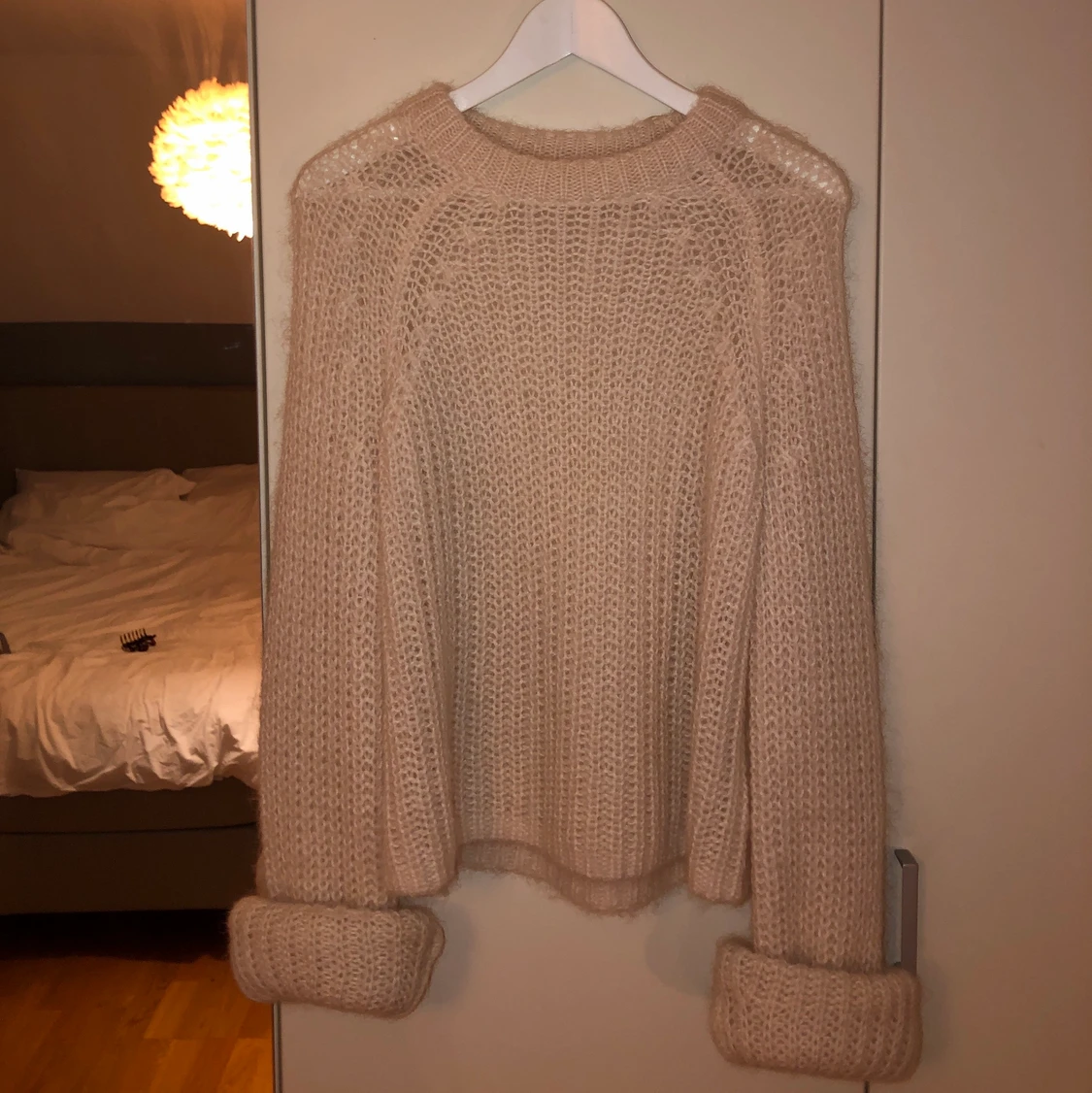 Fin stickad tröja från HM premium quality  - 90