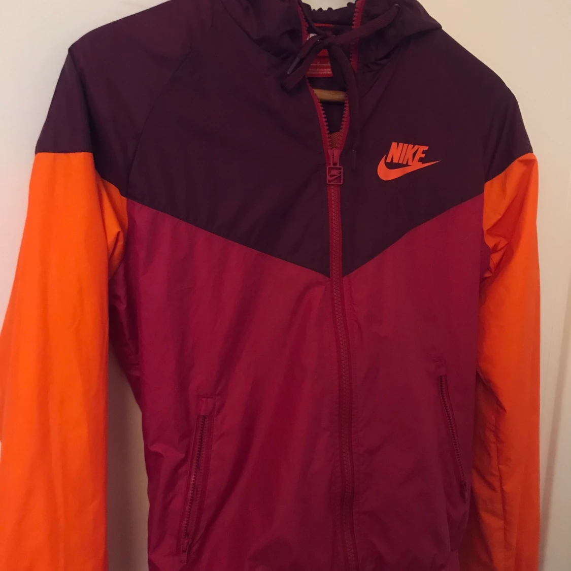 Nike windbreaker/windrunner stl S