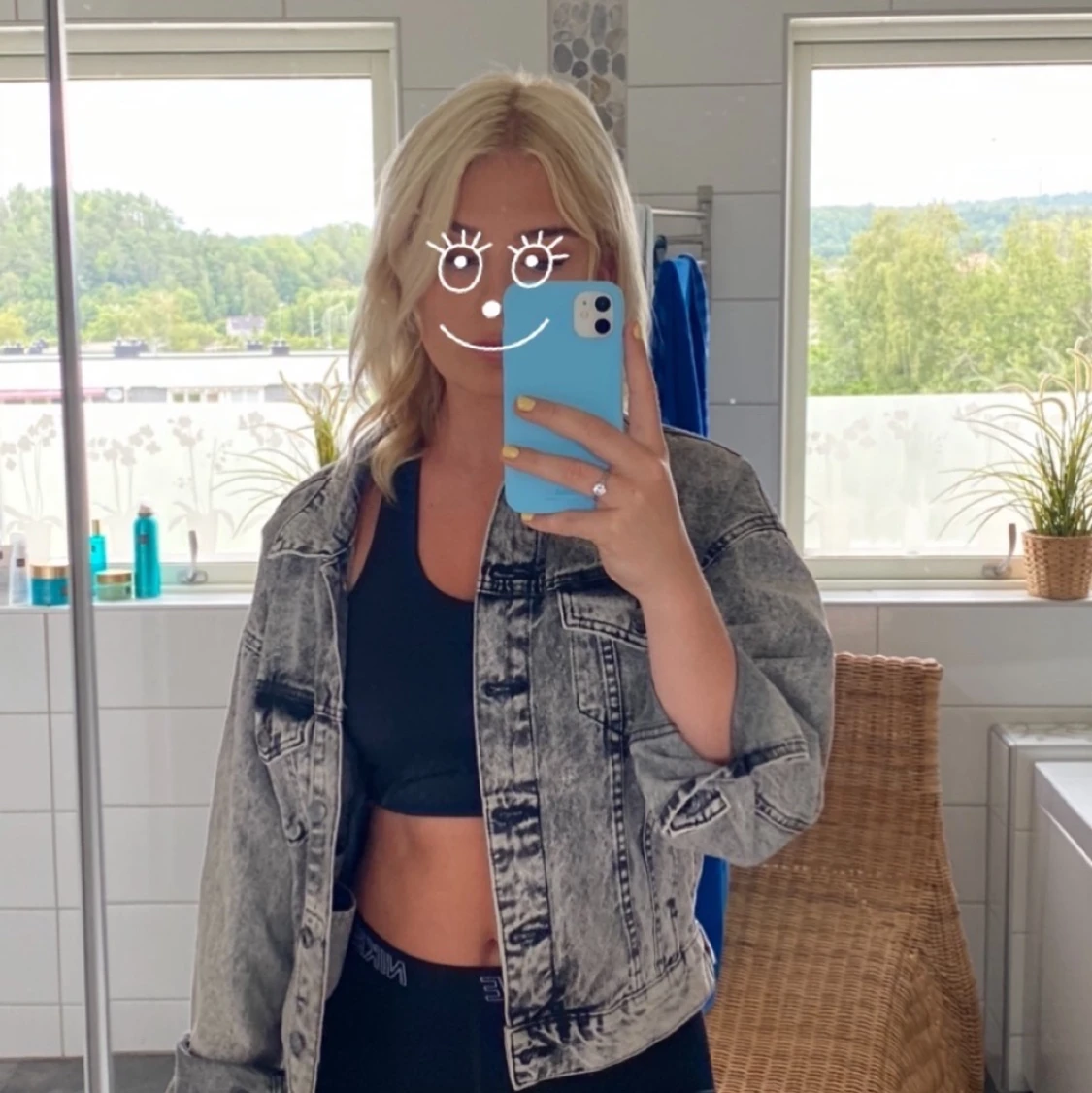 Gråtättad jeansjacka  - 90