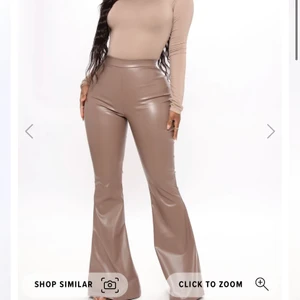 Skinn byxor - Skinnbyxor från fashionnova säljs då dom är för små storlek 11 motsvarar s/m