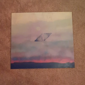 Egengjord avicii tavla  - Egengjord Avicii tavla i MDF, grafitti och behandlad 