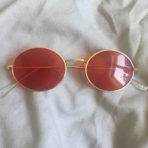  - Coola solglasögon🦋🦋