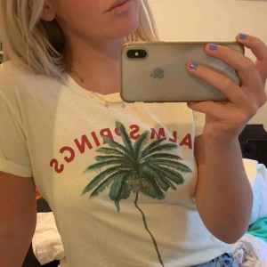  - Tröja från Mango, köparen står för frakt (Ev mötas upp i gbg)💗