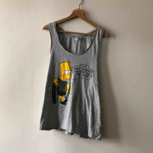  - Bart Simpsons linne - Kan hämtas i Uppsala eller skickas mot fraktkostnad 