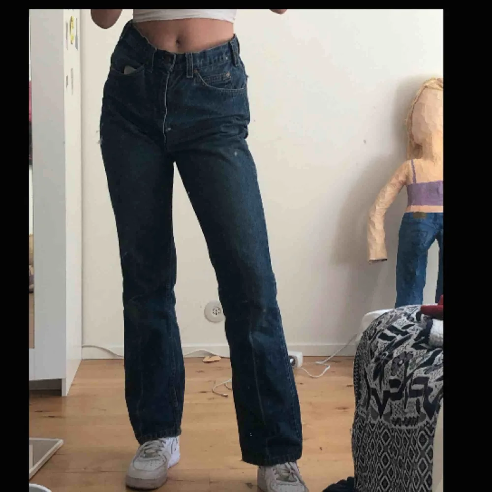 Straightleg jeans från levis. Jeans & Byxor.