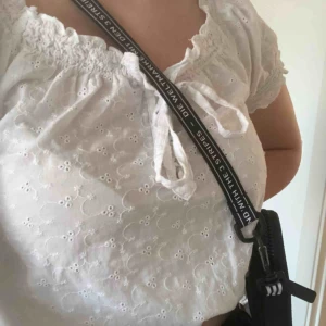  - Säljes pga inte kommer till användning. Fräsch & knappt använd! Bara att ställa frågor om ni undrar något 🏝