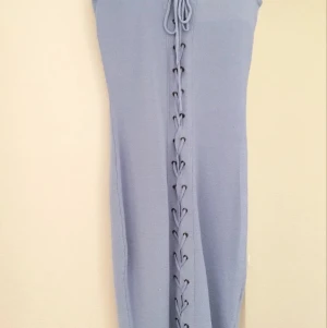 Klänning - Klänning oanvänd i storlek M/L stretch pris 200kr