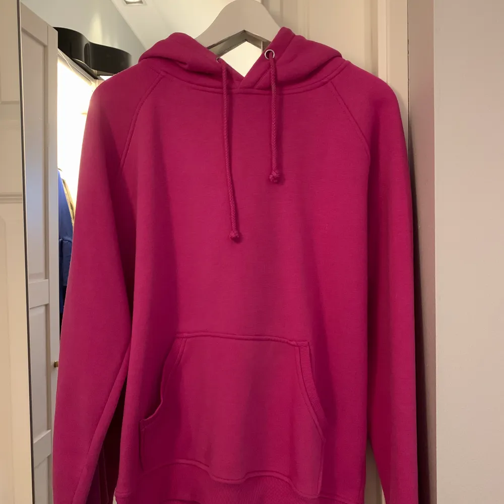 Andvänder aldrig. Hoodies.