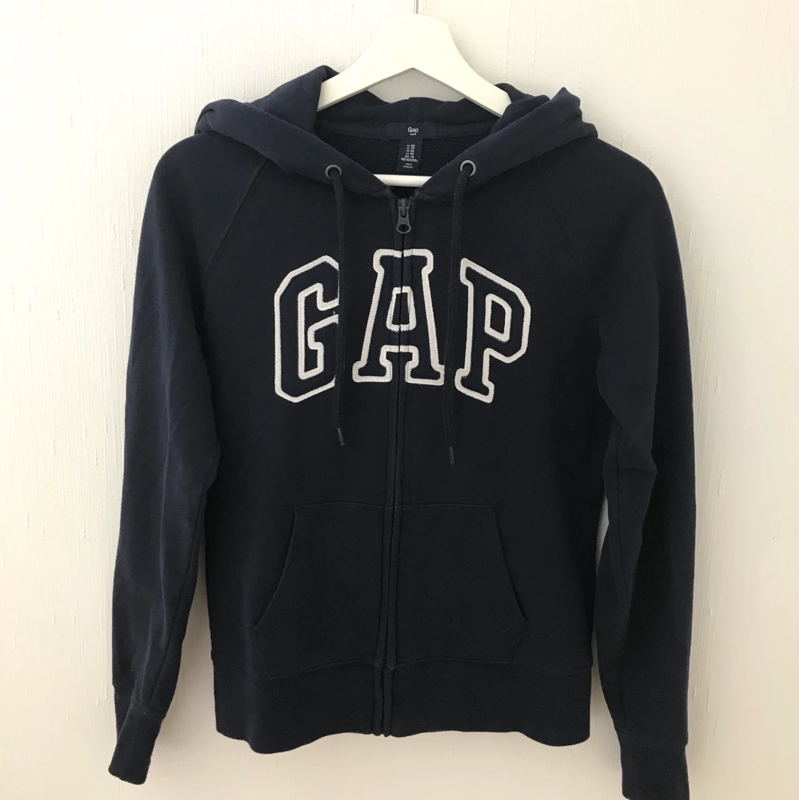 Gap- hoodie