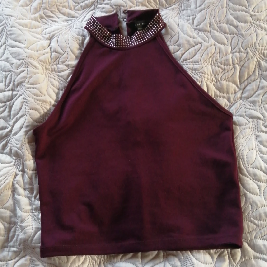 Linne vinrött med pärlor S - 90