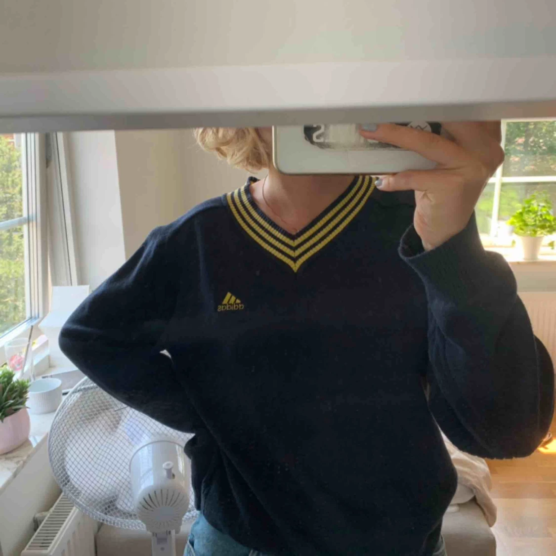 Stickad Adidas tröja